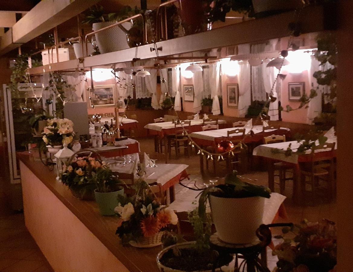 Albergo Nuoitas Forni di Sopra Dış mekan fotoğraf