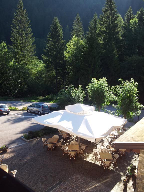 Albergo Nuoitas Forni di Sopra Dış mekan fotoğraf